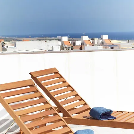 A 10 Minutos Del Aeropuerto Apartament *
