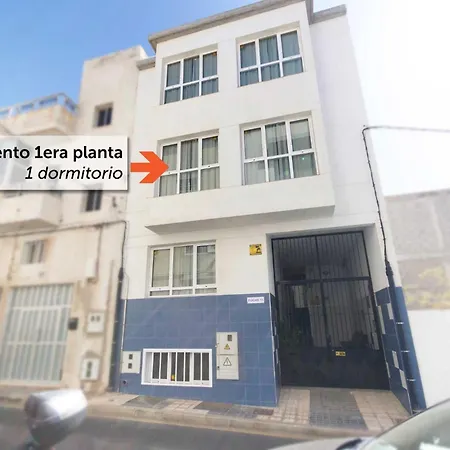 A 10 Minutos Del Aeropuerto Apartament